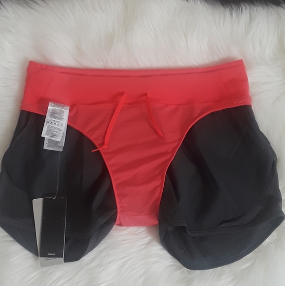 ADIDAS SHORTS RUNNING SIZE M4" - Picture 5 of 6